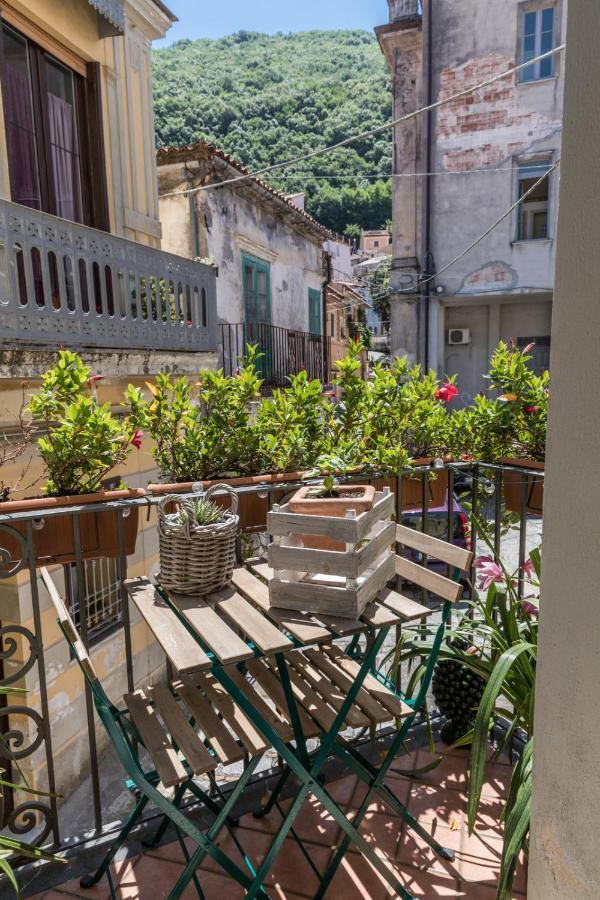 Nel Cuore Del Centro Storico Di Maratea Luaran gambar